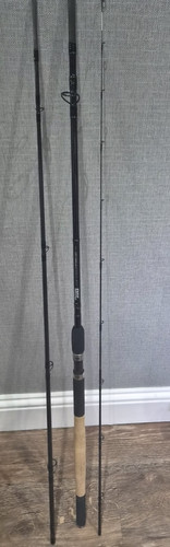 Daiwa cast izm - , feeder